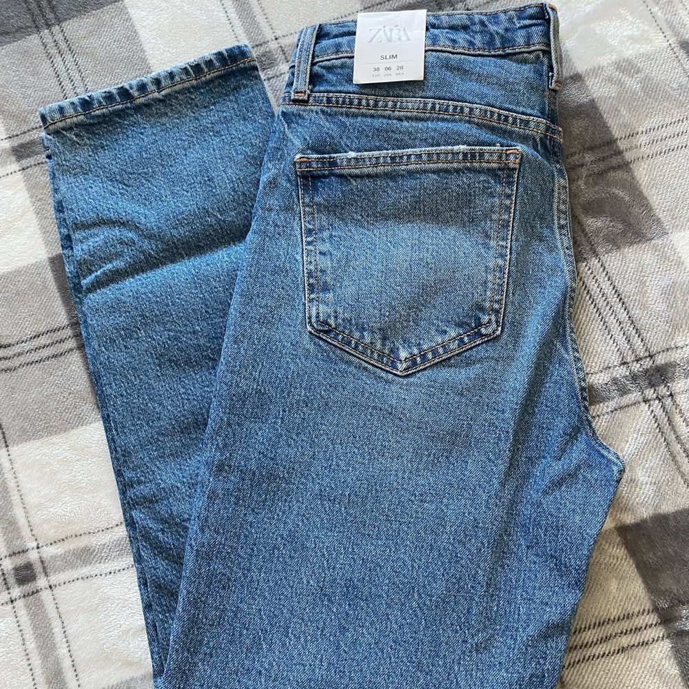ZARA high rise ankle length slim jeans